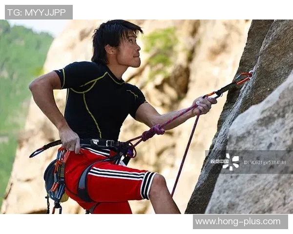 攀岩之巅:深入解析北京攀岩队的训练与技术秘诀